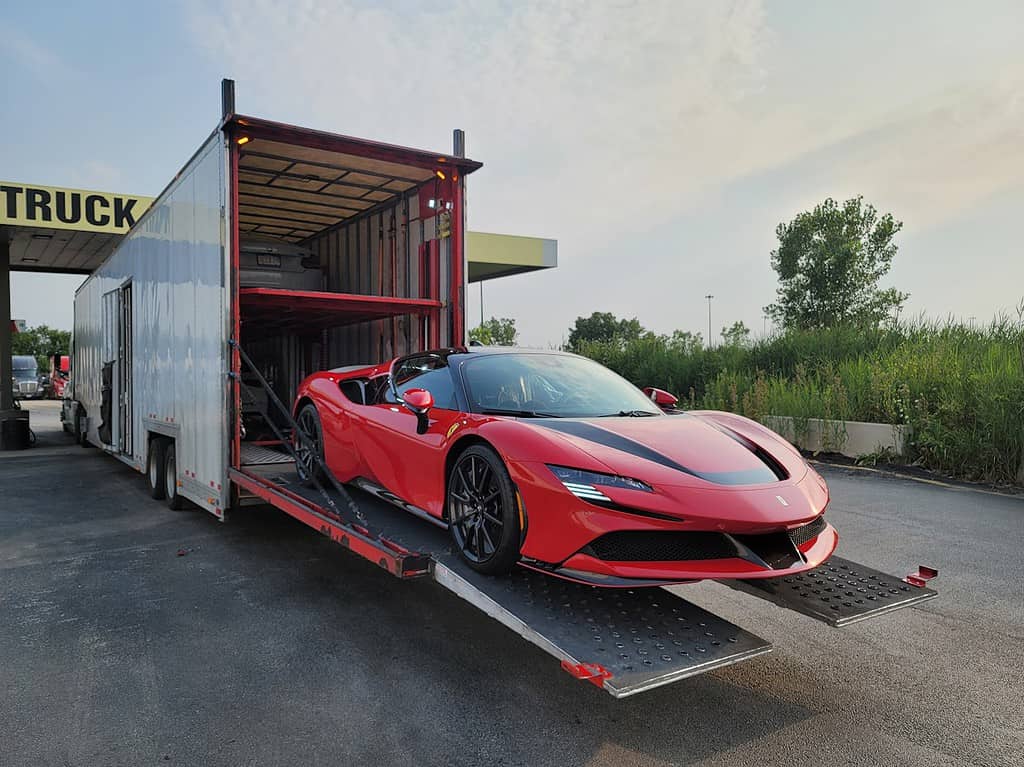 Guaranteed car shipping rates / Private auto transport